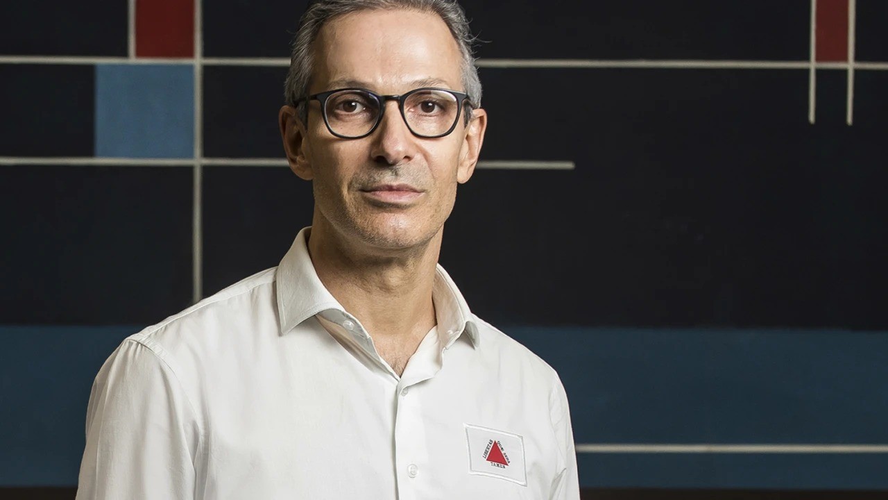 Romeu Zema, um ser que a Gestapo e a KGB não desejariam ter em seus quadros “profissionais” – Por Eliabe Castor