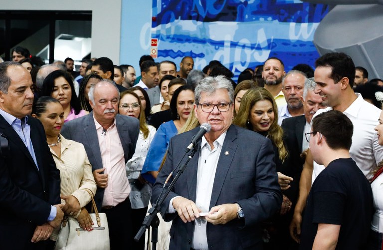 João Azevêdo inaugura obras e anuncia ações nesta segunda-feira em celebração aos 161 anos de Campina Grande