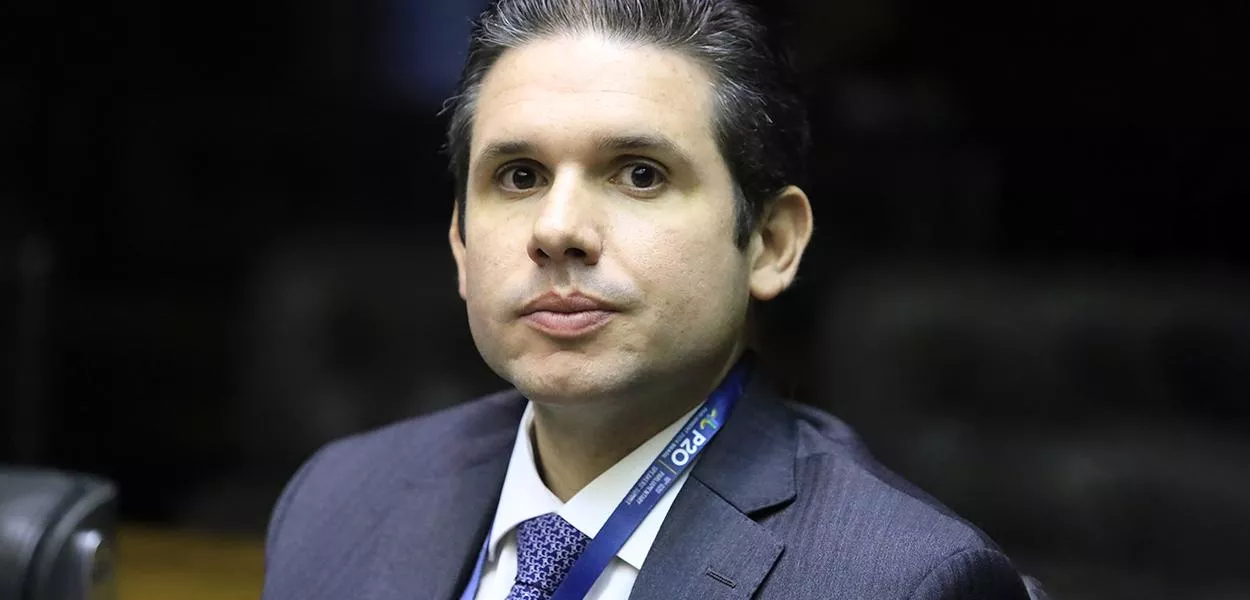 FOLHA DE SP: Deputados cobram de Hugo Motta retaliação ao Senado após rejeição à PEC da Blindagem