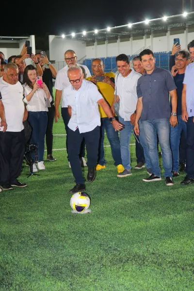 Cícero dribla, trava e muda o jogo: sucessão na Paraíba volta à estaca zero; por Fabiano Gomes