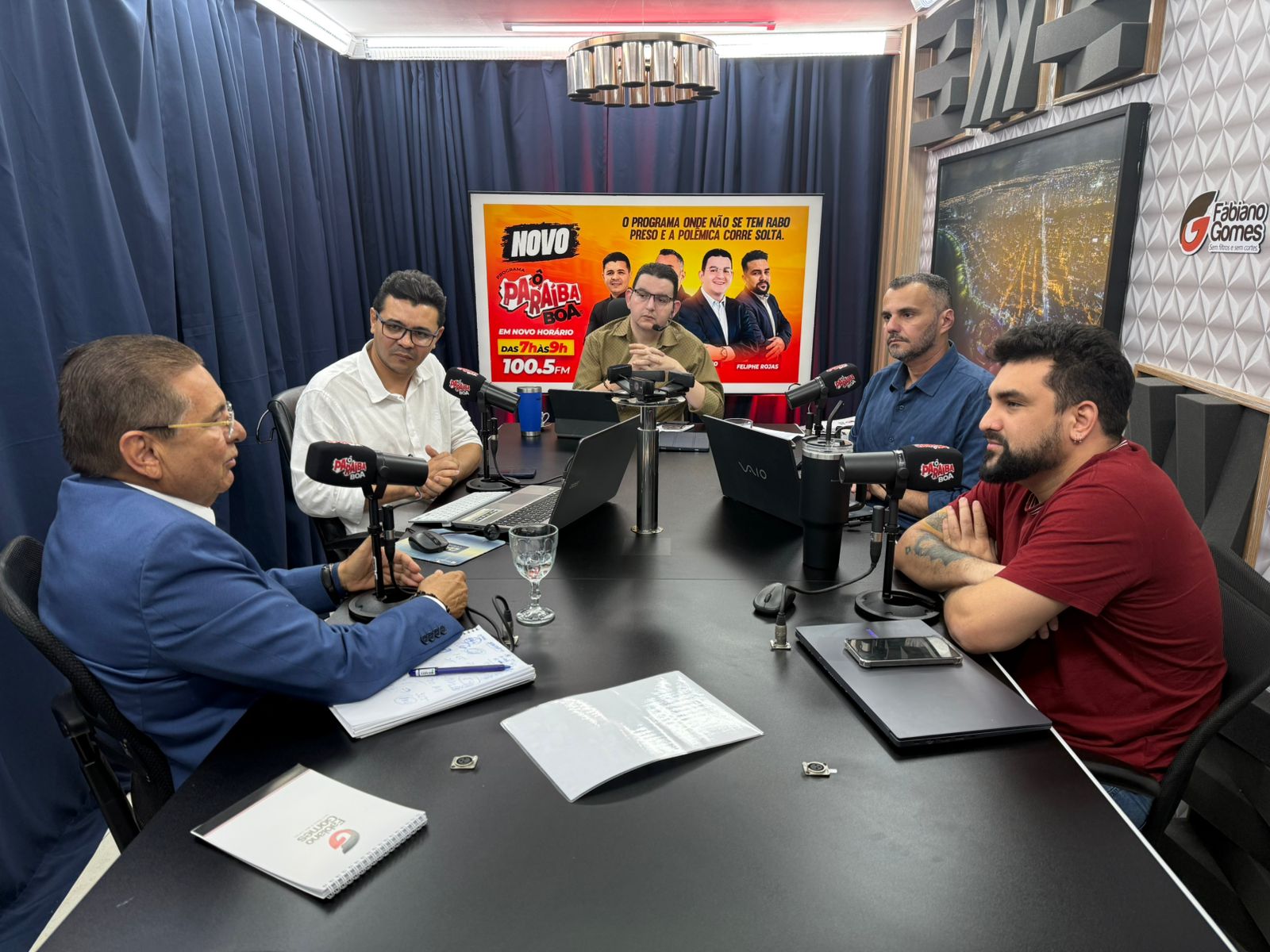 Programa apresentado por Fabiano Gomes e equipe na Rádio 100.5 FM Líder surpreende e supera CBN, BandNews, Rádio Norte, Jovem Pan, Clube FM e Parahyba FM no Ibope