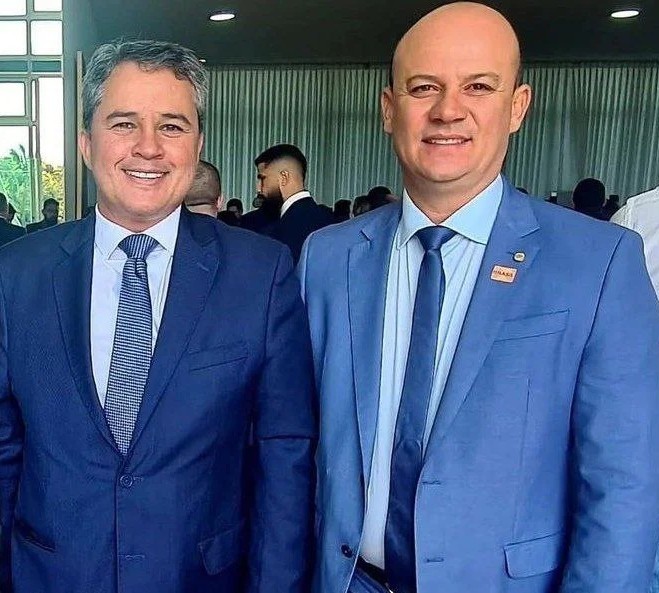 Após ser chamado de “frouxo”, Efraim Filho evita polêmica com Cabo Gilberto e reafirma voto contra PEC da Blindagem: “Prefiro a posição do Senado”