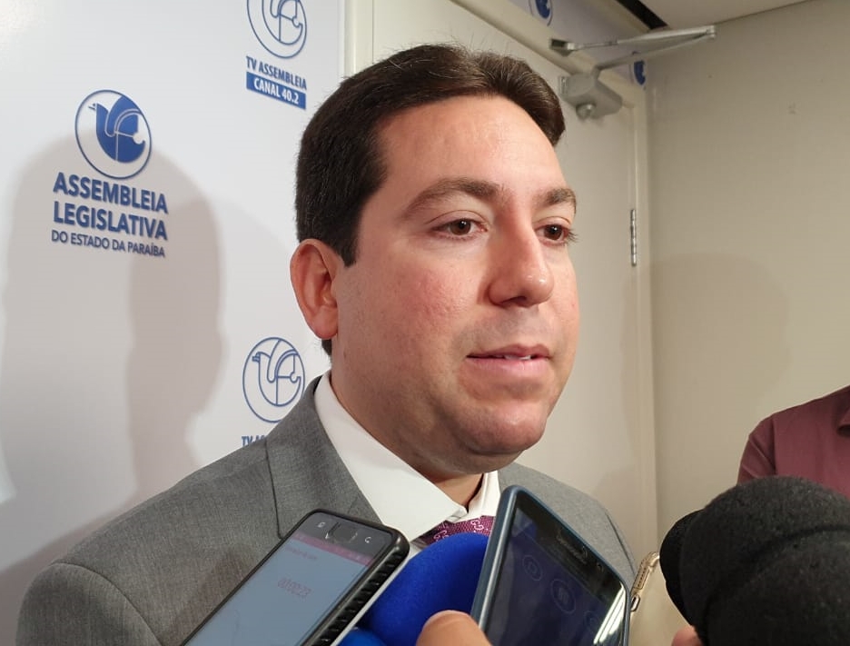 Felipe Leitão projeta consenso na base de João Azevêdo para 2026 e diz que escolha deve ficar entre Lucas Ribeiro e Adriano Galdino