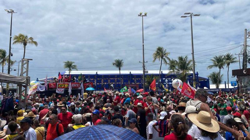 Manifestantes protestam em João Pessoa e Campina Grande contra a PEC da Blindagem e o projeto da Anistia