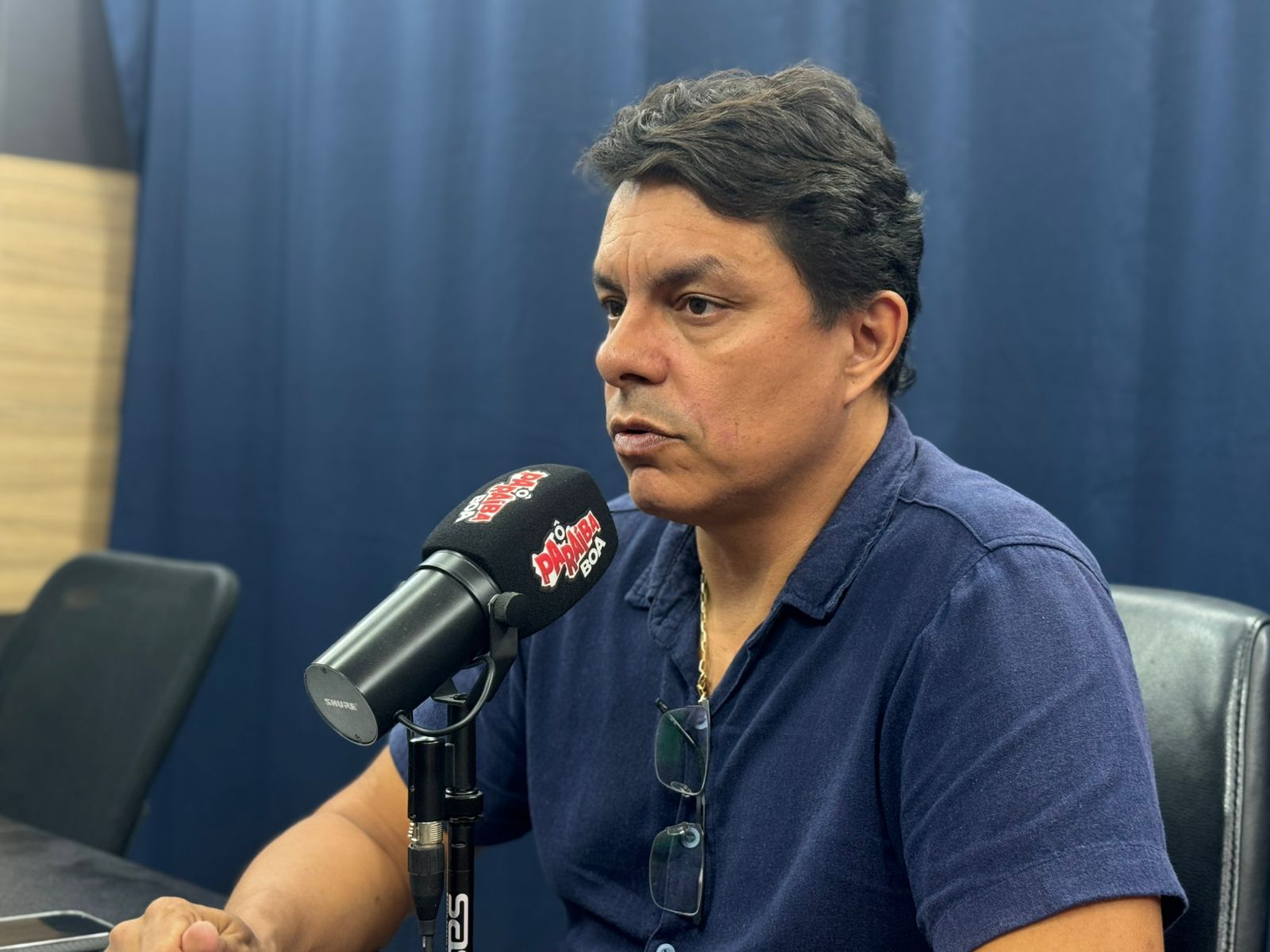 Ô Paraíba Boa: Vereador Raoni Mendes critica uso de caixas de som nas praias e diz que prática virou “caos” em João Pessoa