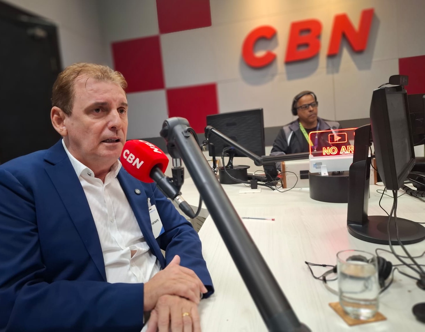 Chico Mendes minimiza ruídos entre Leo Bezerra e PSB: “Tem a confiança do governador”