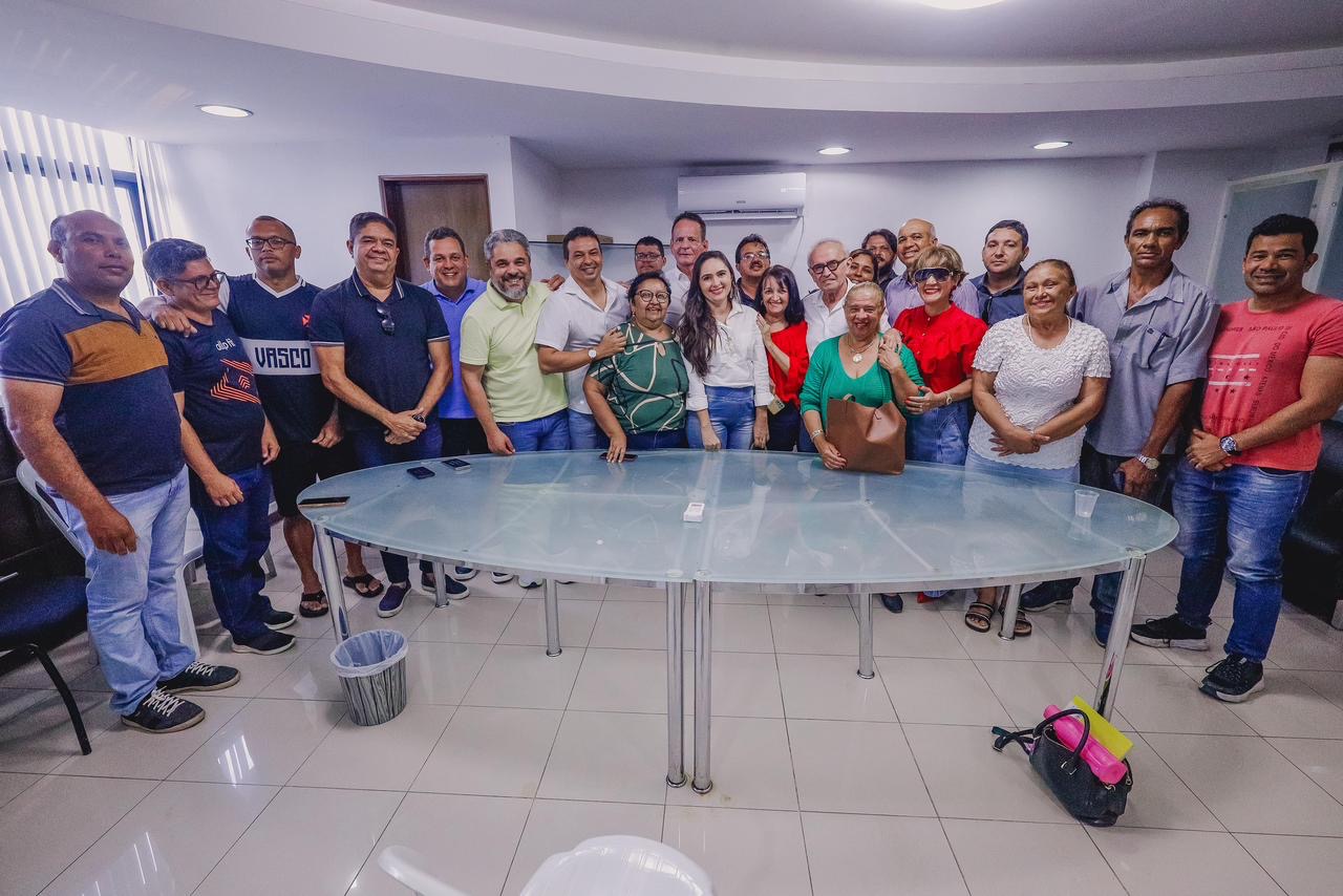 Grupo do PDT rompe com base estadual e declara apoio a Cícero Lucena para o Governo da Paraíba em 2026