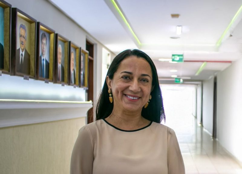 João Azevêdo nomeia Elvira Samara como nova procuradora-geral do MPC junto ao TCE-PB
