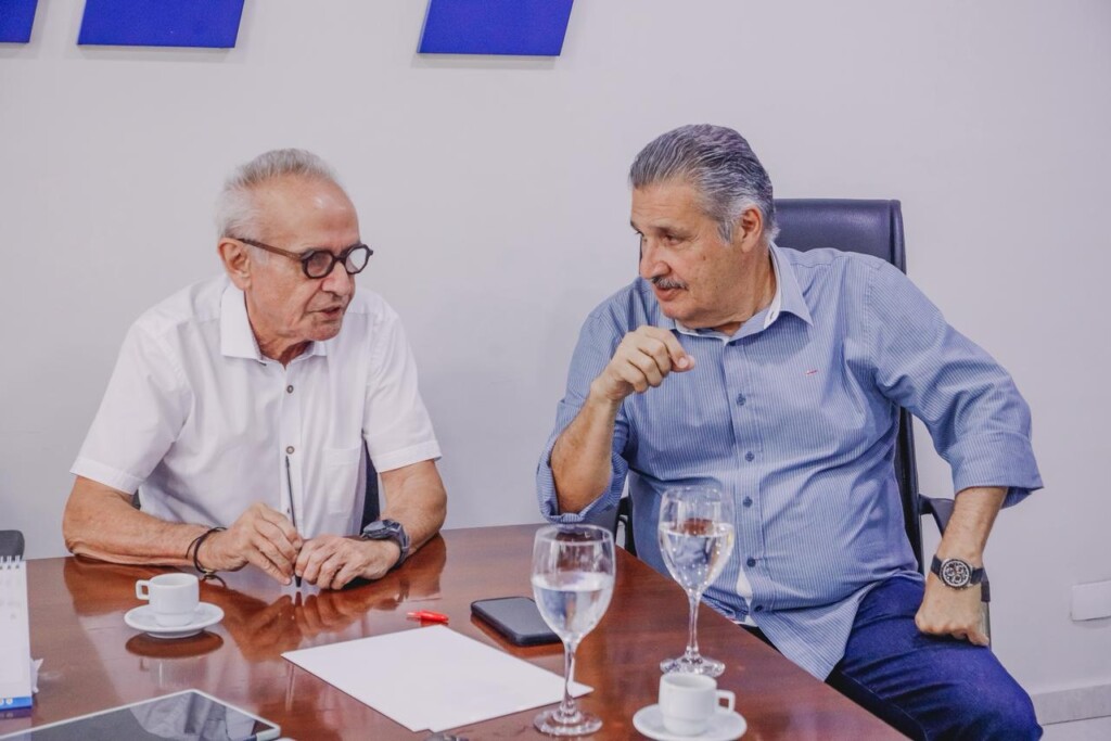 Cícero Lucena discute com DNIT prazos e avanços das obras na BR-230