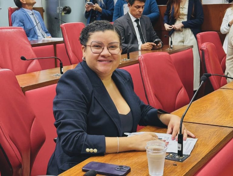Jailma Carvalho confirma que se mantém na base de Cícero Lucena na CMJP, mas avisa: “Sigo a liderança de João Azevêdo”