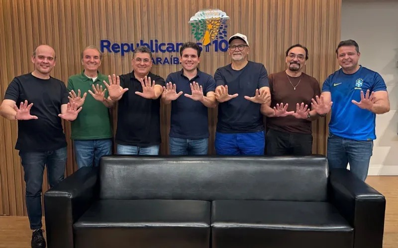 Saia justa: Vereadores do Republicanos terão que ignorar Cícero e seguir partido após encontro com Hugo Motta