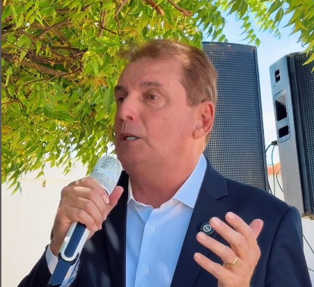 Deputado Chico Mendes celebra parceria do Governo da Paraíba com a Prefeitura de Condado na instalação do Polo de Ração