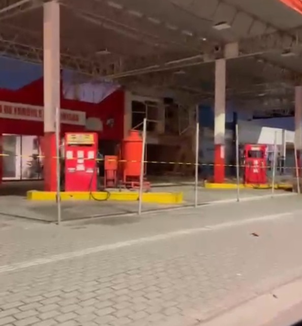 Criminosos explodem cofre de posto e espalham pânico na Av. Beira Rio, em João Pessoa