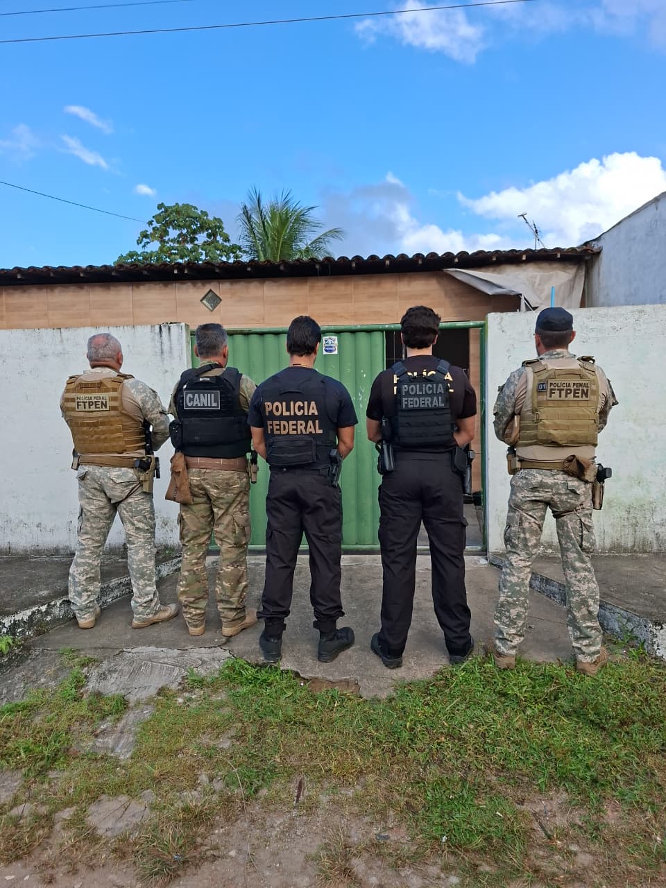 Polícia Federal realiza 6 prisões e 8 buscas na Operação Connection contra facção criminosa em João Pessoa e outros estados
