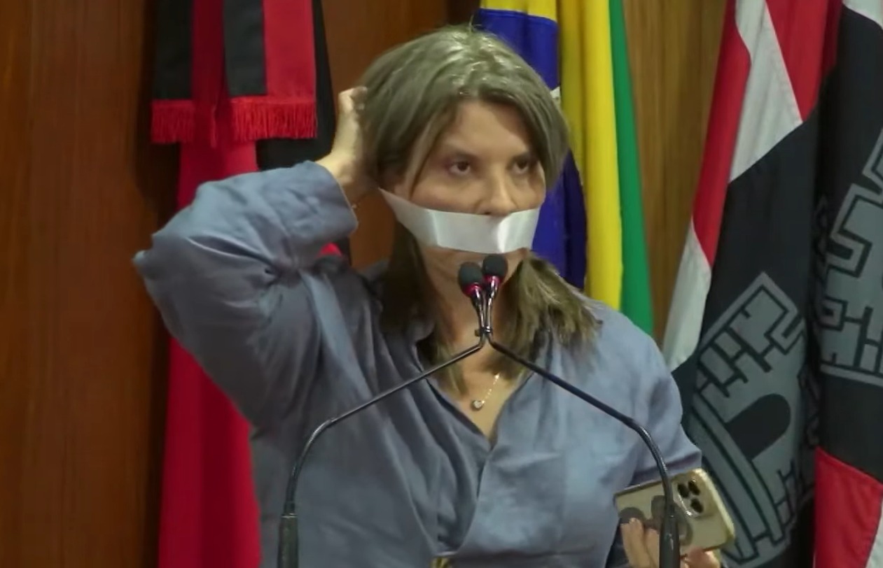 “Não me calarão”: Eliza Virgínia protesta contra processos e censura na Câmara de João Pessoa
