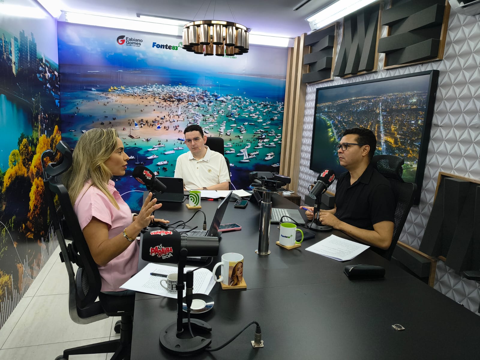 Sextou no Ô Paraíba Boa: bastidores quentes da política e os novos embates na corrida eleitoral!