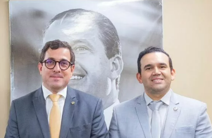 TURBULÊNCIA NO PSB: Jhony Bezerra alerta que saída de Gervásio Maia pode inviabilizar nominata federal