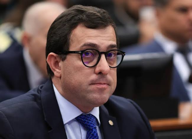 “Chapa desarrumada”: Gervásio Maia critica PSB e cogita mudança de partido para concorrer às eleições de 2026