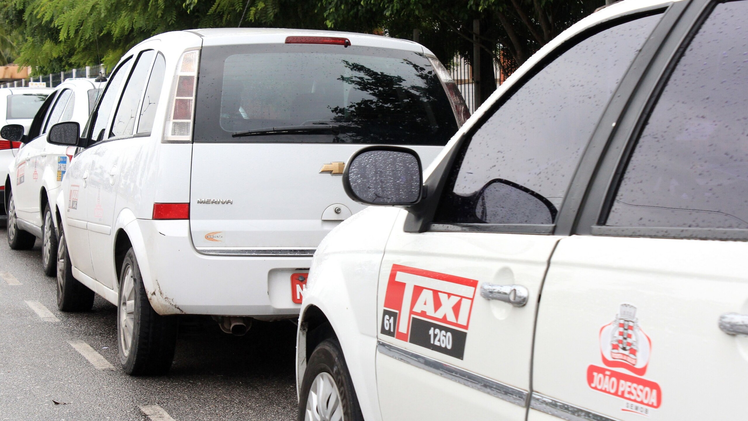 Justiça da Paraíba mantém validade de lei que regulamenta serviço de Táxi Especial em João Pessoa
