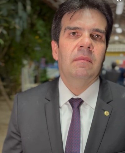 Eduardo Carneiro destaca postura independente de Guga Pet e reforça aliança com Lucas Ribeiro em 2026