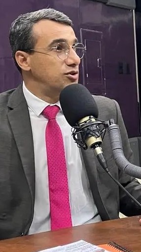 Chió dispara sobre pedido de vistas de desembargador na Lei do Gabarito: “Tem cunho de protelar e empurrar decisão com a barriga”