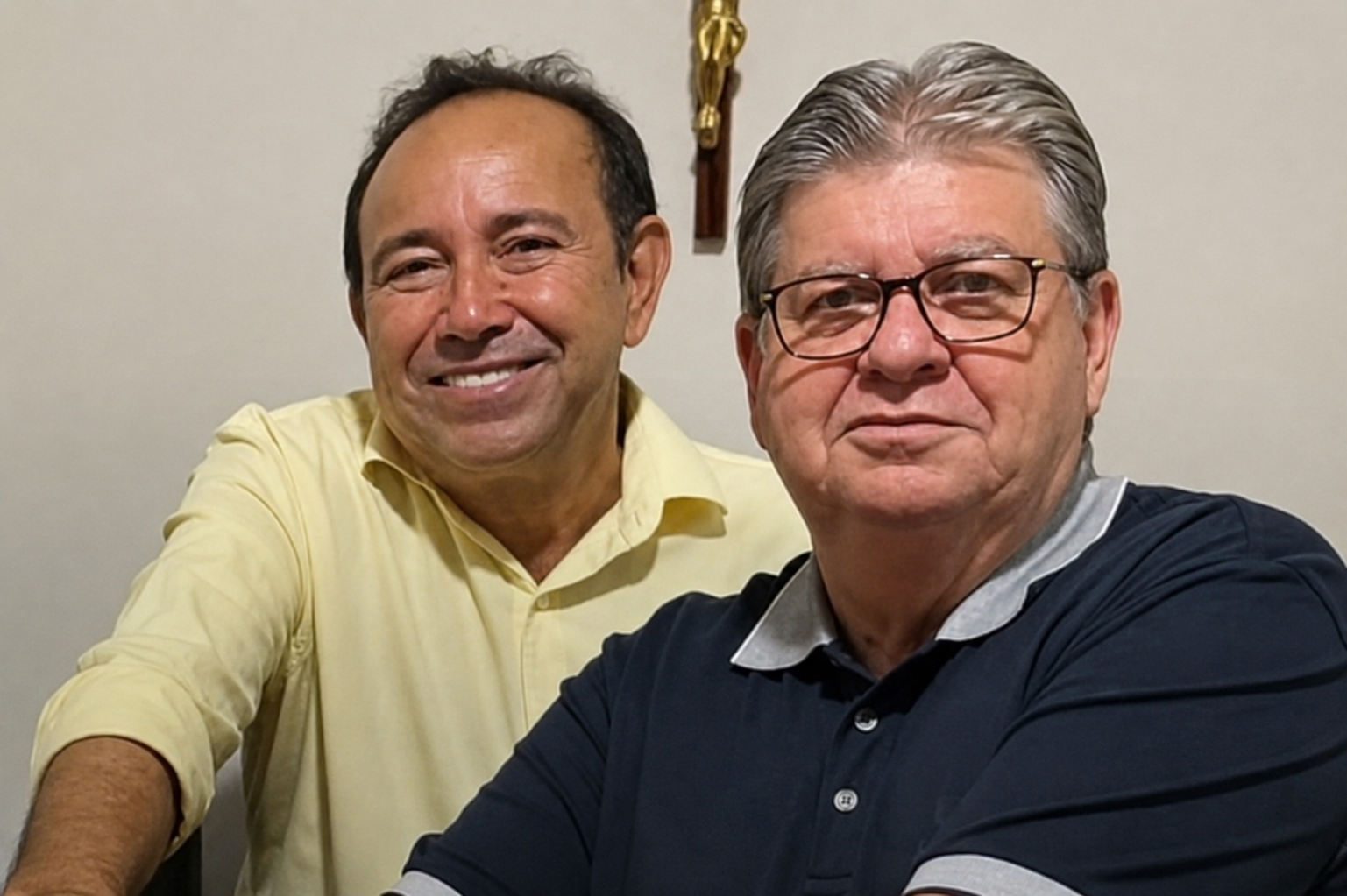 Prefeito de Teixeira rompe apoio a João Azevêdo e declara apoio a Nabor e Veneziano