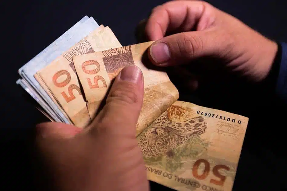 Prefeitura de João Pessoa paga salários de agosto dos servidores nesta quinta e sexta-feira