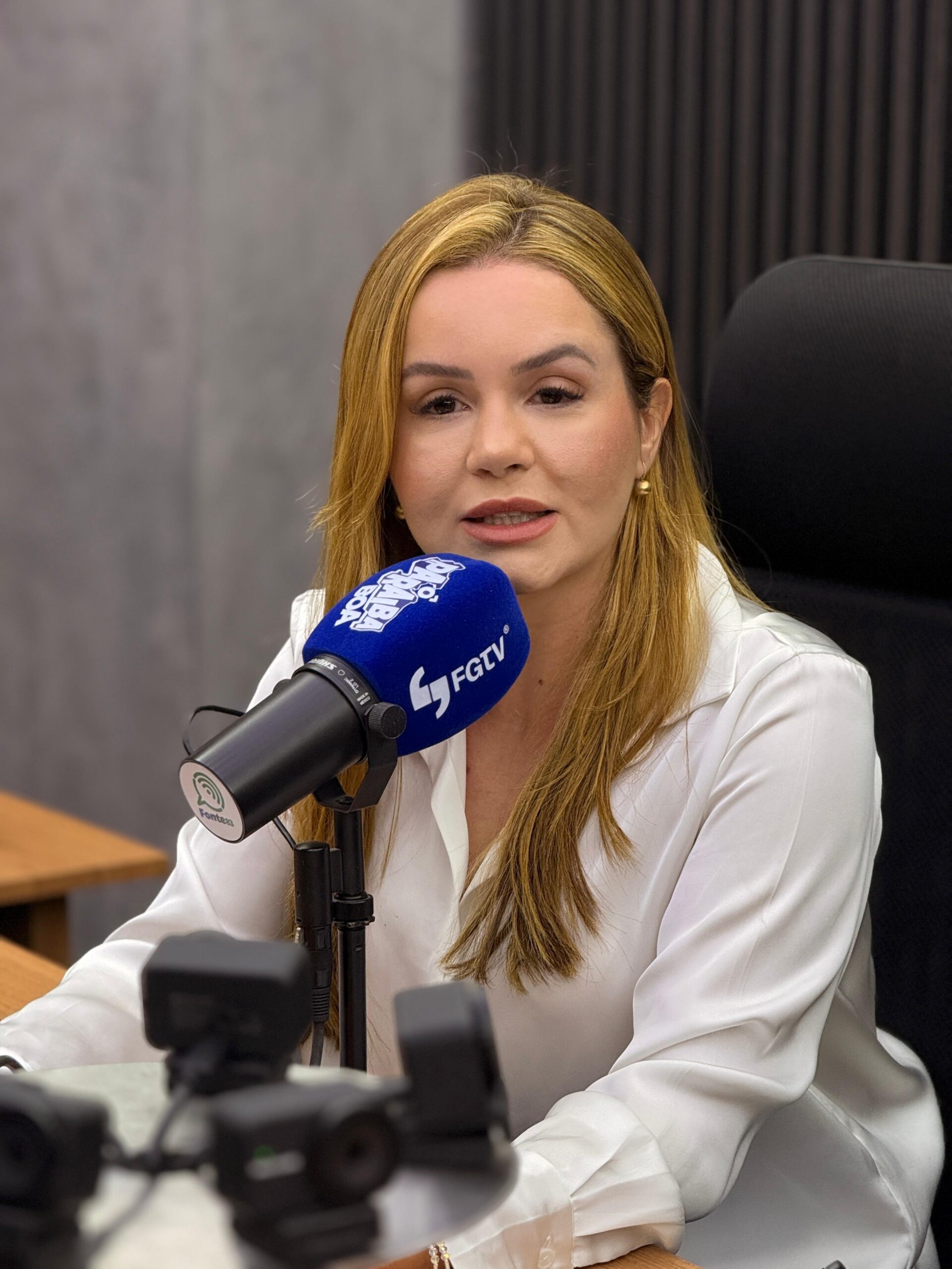 Nayana Pontes diz que eleitor de Lula também pode votar em Efraim: “Veja qual é o melhor plano para o Estado”