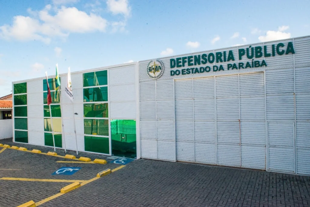 Defensoria Pública da Paraíba abre concurso com 20 vagas para níveis médio e superior; veja como se inscrever