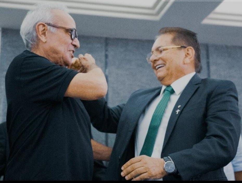Cícero Lucena se solidariza com Adriano Galdino e esposa após assalto em Pocinhos: “O mais precioso foi preservado, a vida de vocês”