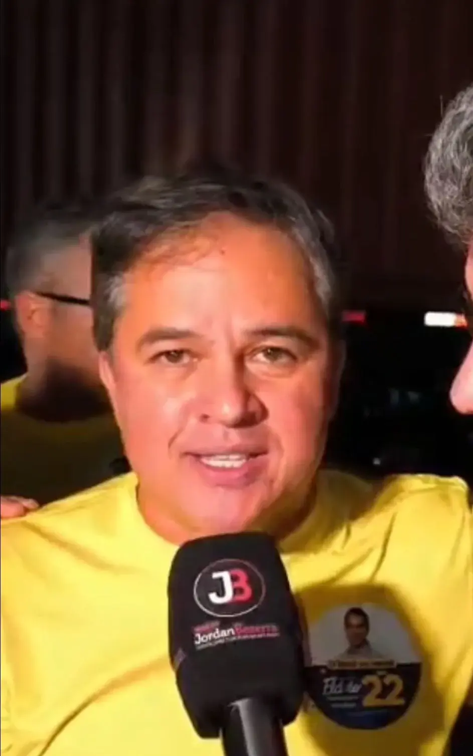 Efraim Filho defende mudança política em ato pró-Flávio Bolsonaro no Sertão e promete combate às facções