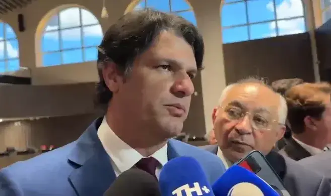 Leo Bezerra defende união política e institucional entre poderes e dispara: “Estamos de passagem”