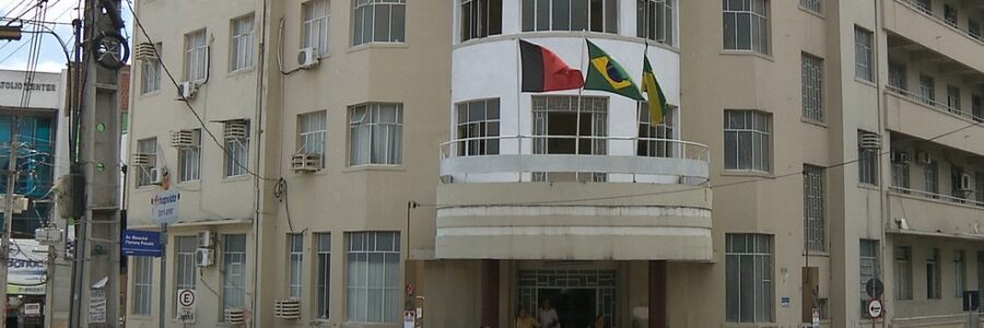 Prefeitura de Campina Grande inicia pagamento de salários atrasados da Saúde após ação do Ministério Público